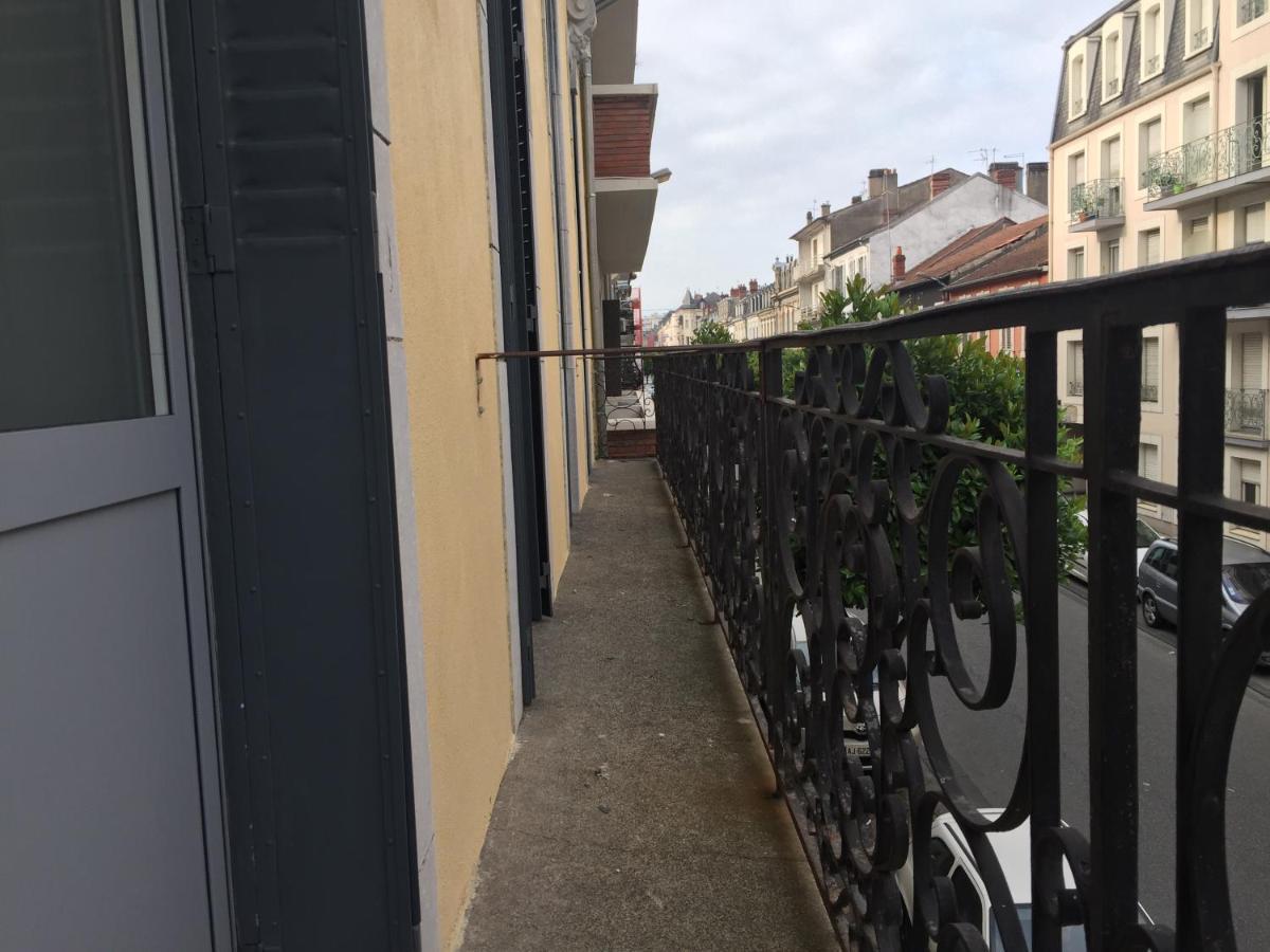Villa Tarbis Tarbes Centre Ville , Appartements Tout Confort Zimmer foto
